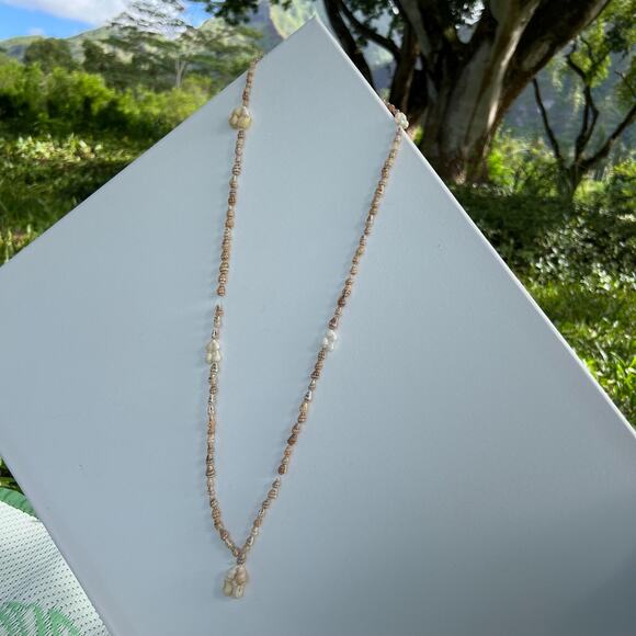 Hawaiian Brown White Tiny Conch Sea Shells Necklace Ocean Boho 34” - Picture 1 of 7